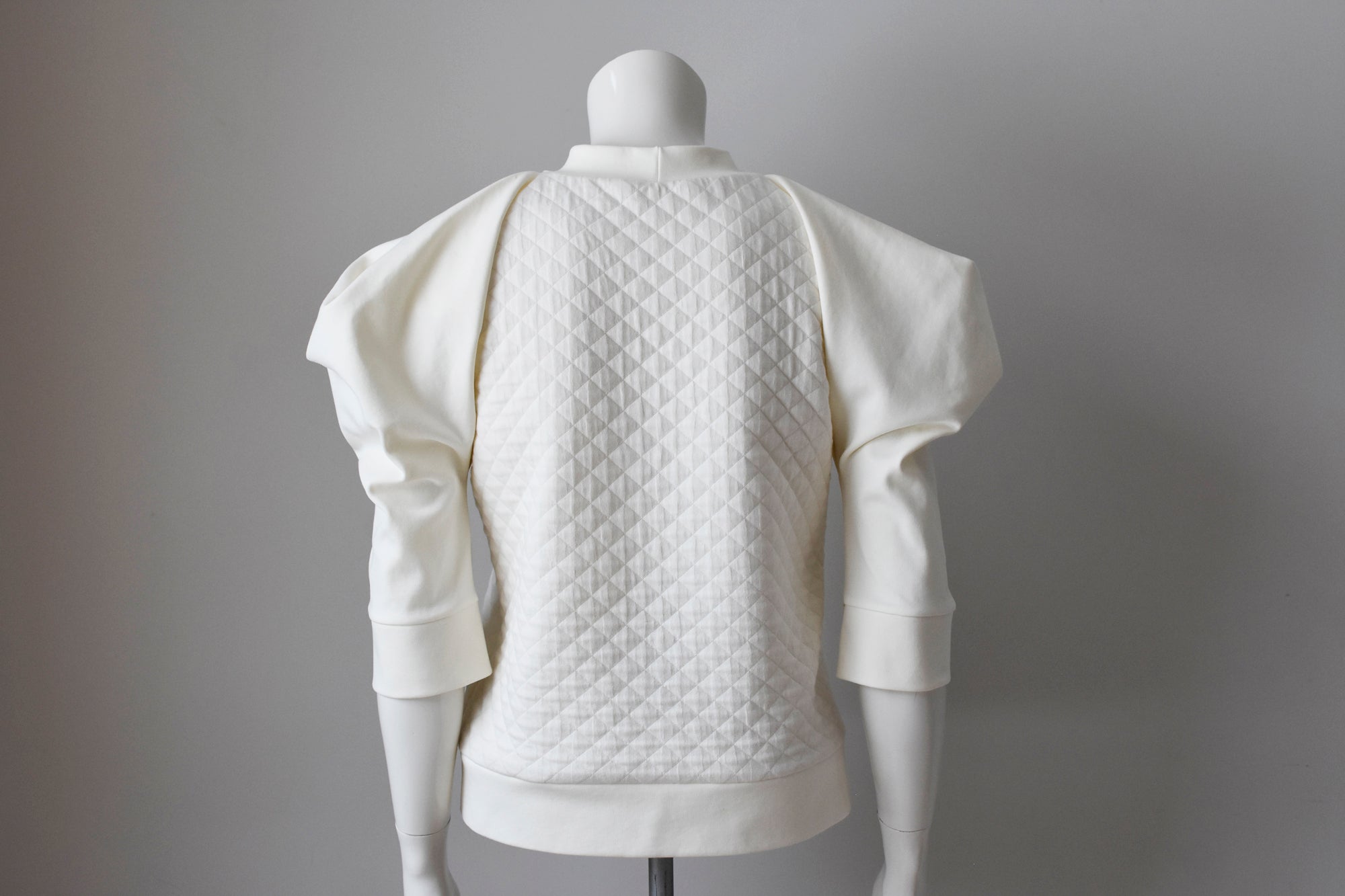 MUSCLE-SWEATER white